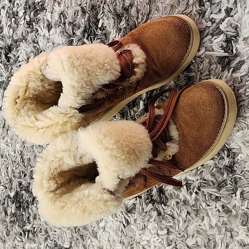 Rjs Fuzzies   Sheepskin Posh Boots  Lace Brown Winter Boots